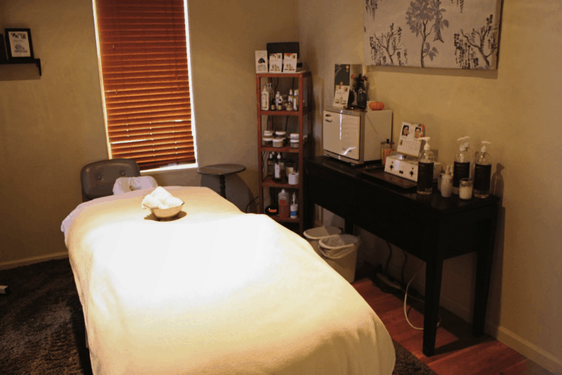greentoes-central-massage-room